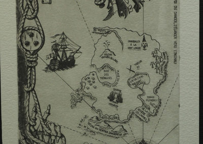 Estampe resprésentant une carte au trésor en forme de crâne, avec une bordure de cordages faisant penser à la piraterie.